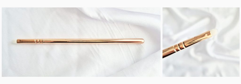 Mini pinceau de précision pour illuminer le coin interne de l'œil.